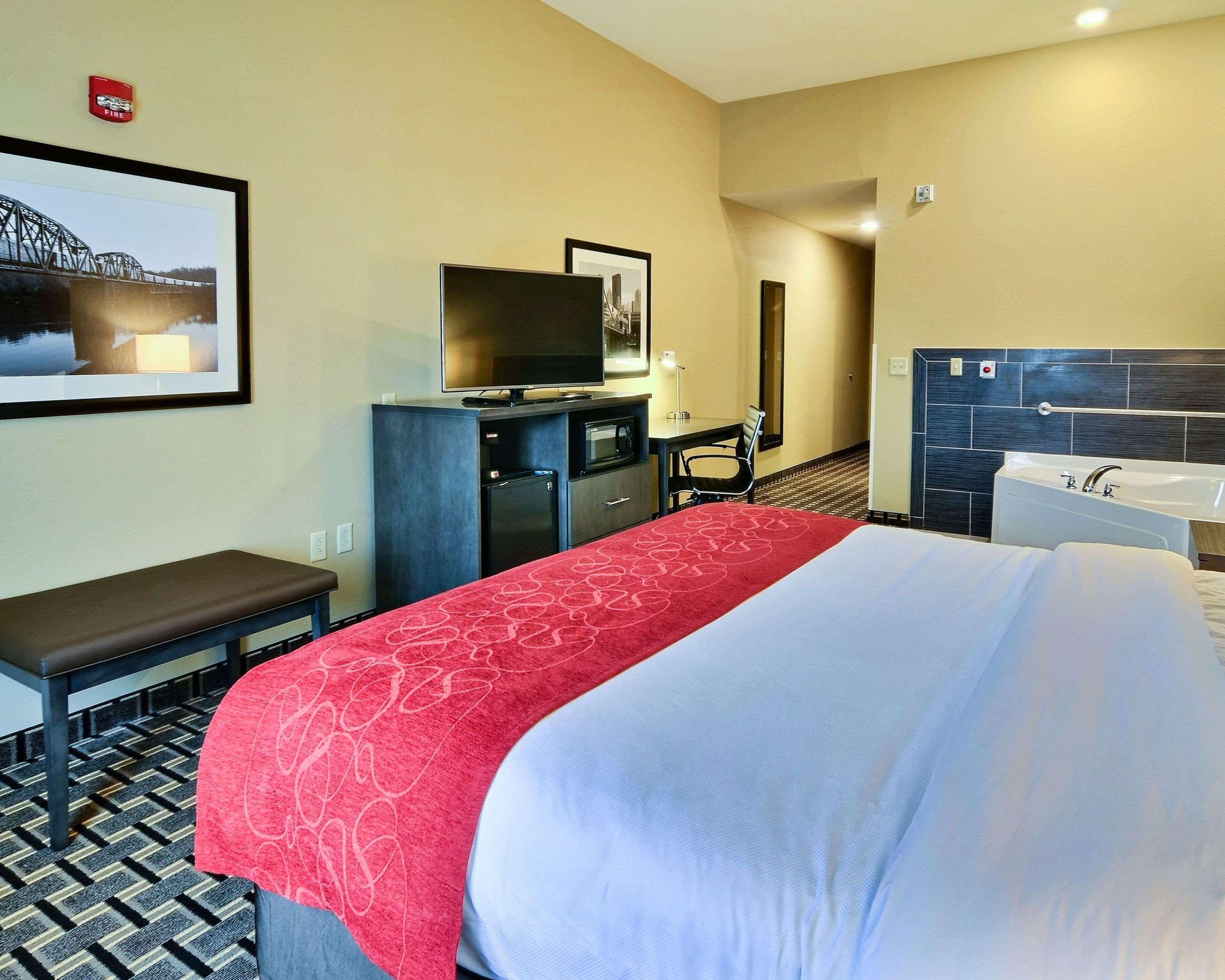 Comfort Suites Uniontown Eksteriør bilde