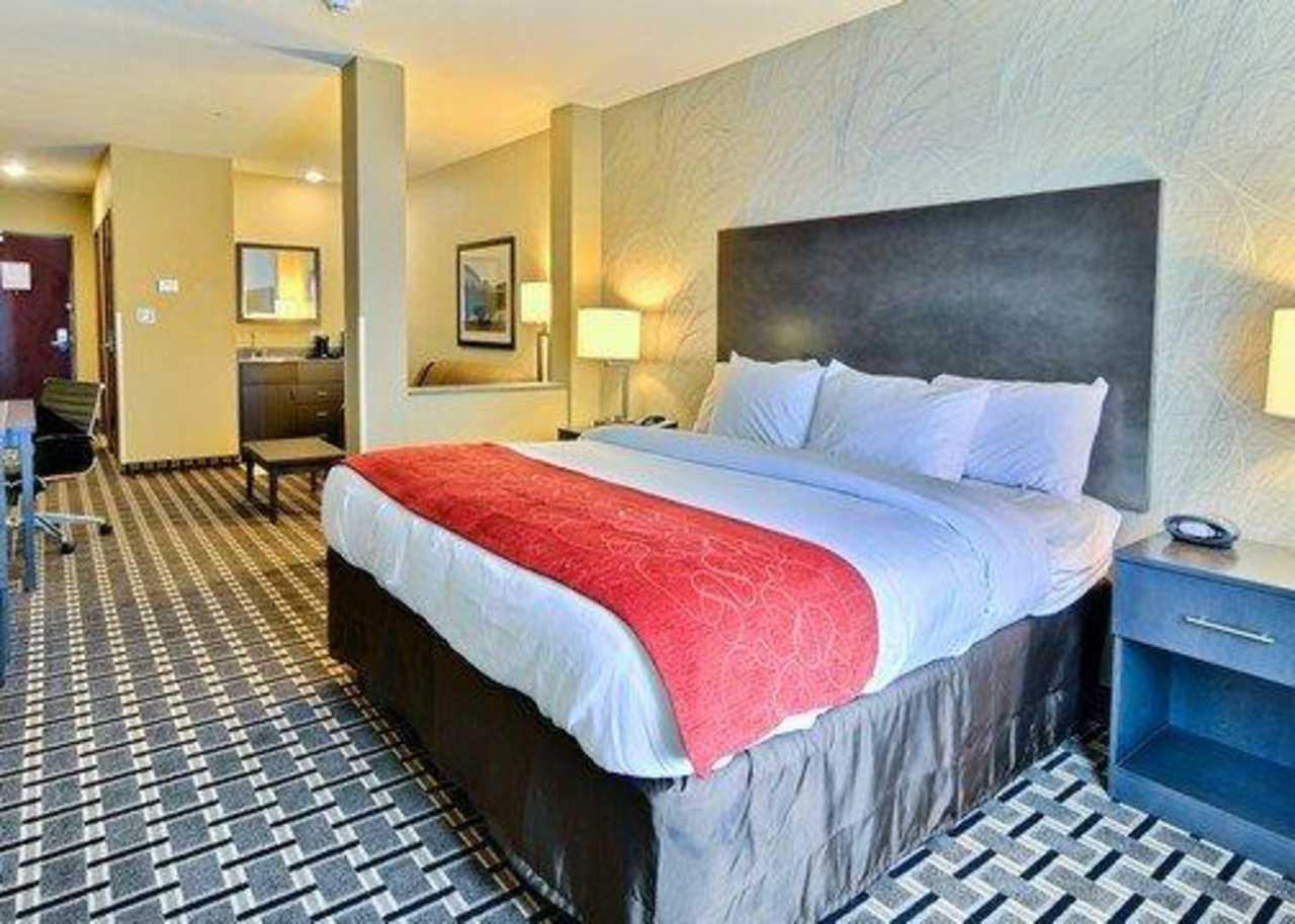 Comfort Suites Uniontown Eksteriør bilde
