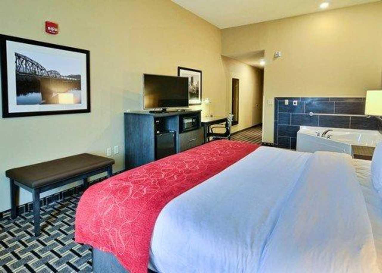 Comfort Suites Uniontown Eksteriør bilde