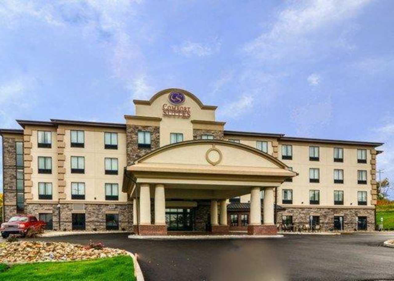 Comfort Suites Uniontown Eksteriør bilde