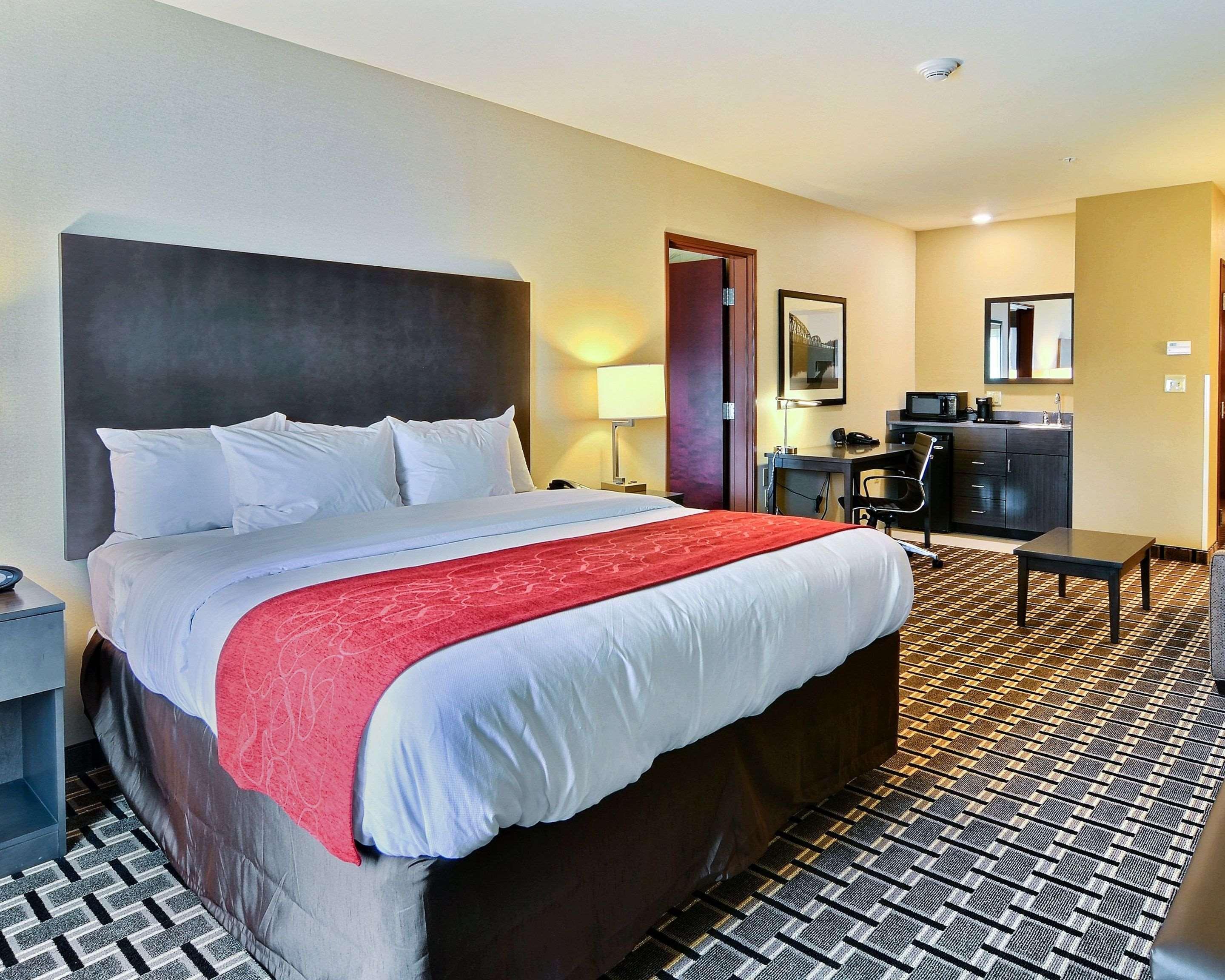 Comfort Suites Uniontown Eksteriør bilde