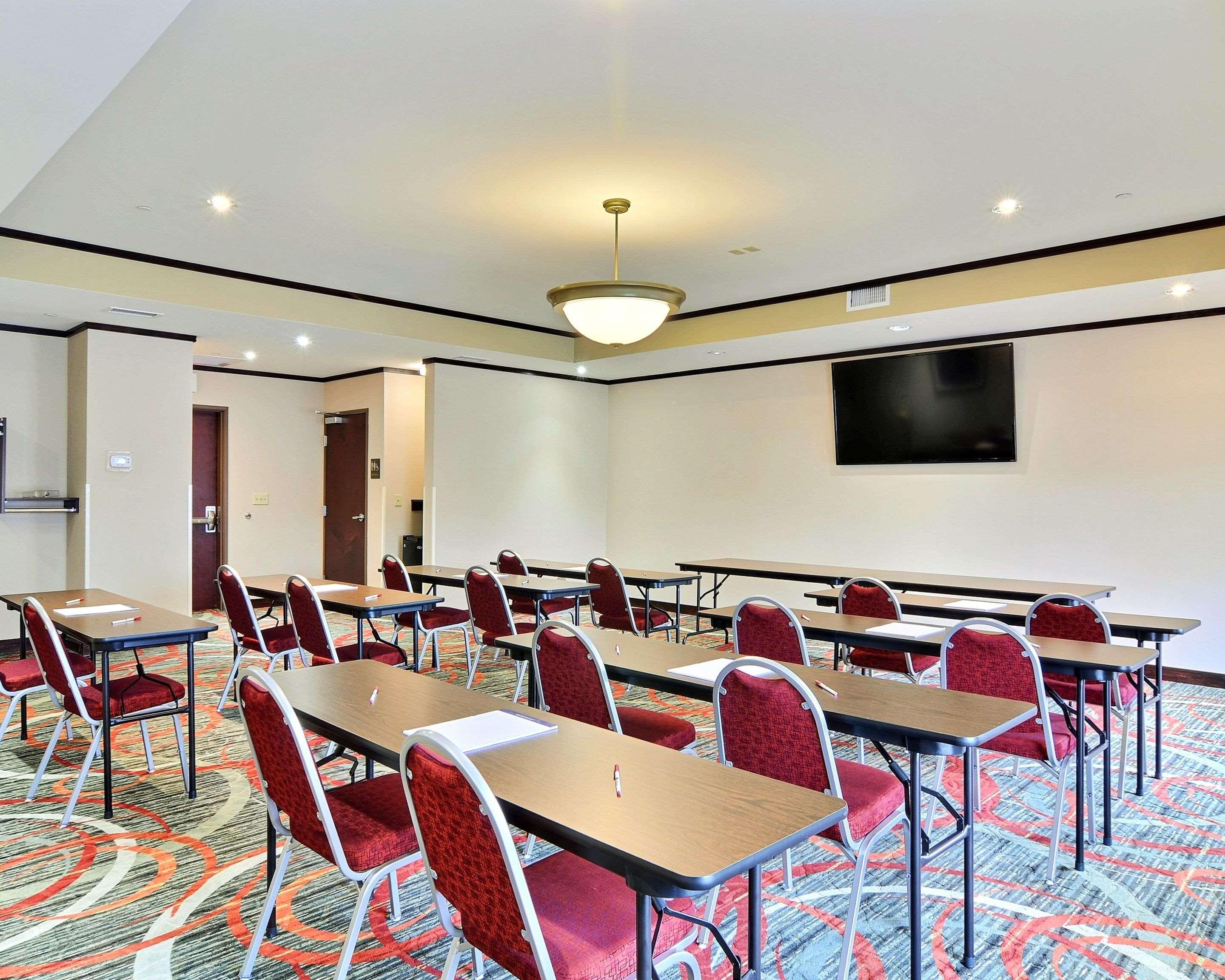 Comfort Suites Uniontown Eksteriør bilde